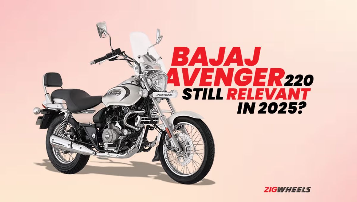 Bajaj Avenger 220 Street