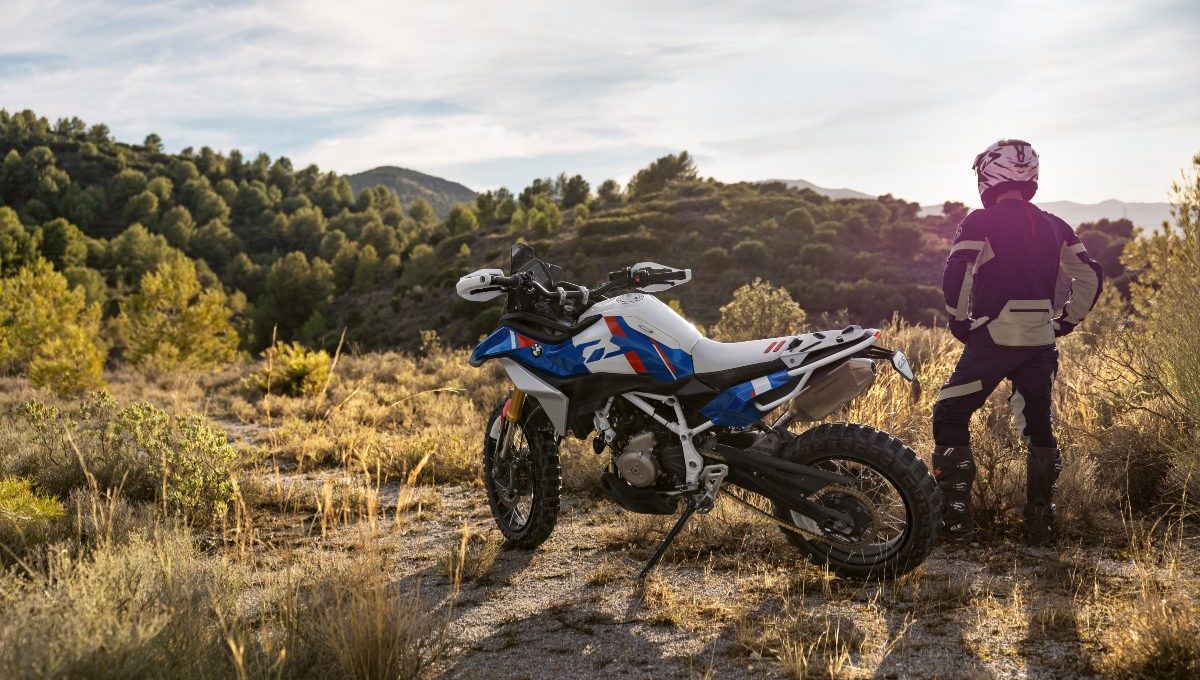 BMW F450GS