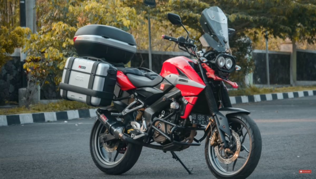 Bajaj Pulsar NS200 