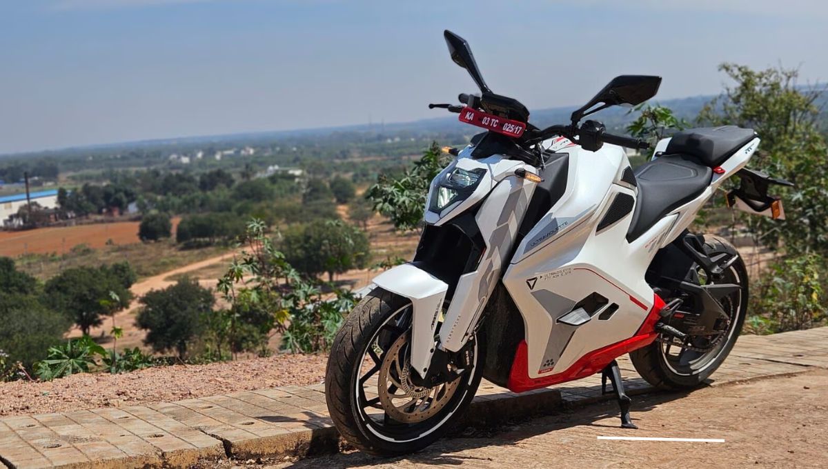 Ultraviolette F77 SuperStreet Review