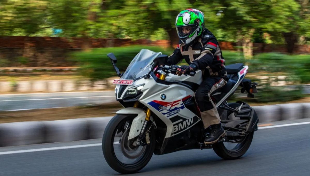 BMW G310 RR Review